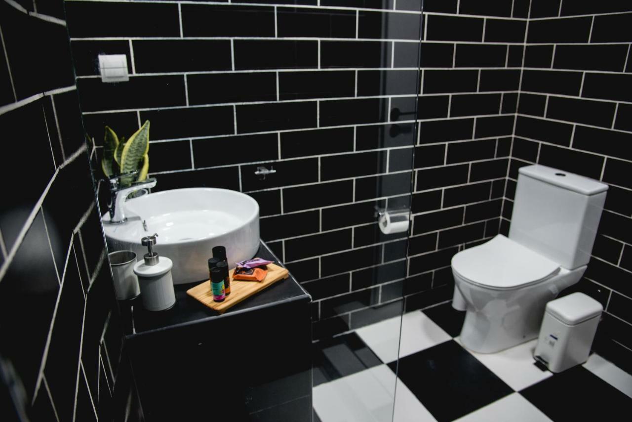 Home Plus Ethos Атина Екстериор снимка